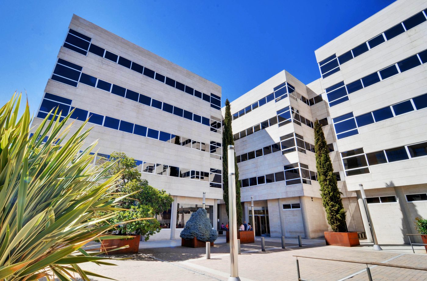 Edificio de oficinas Julián Camarillo 29 (Madrid)